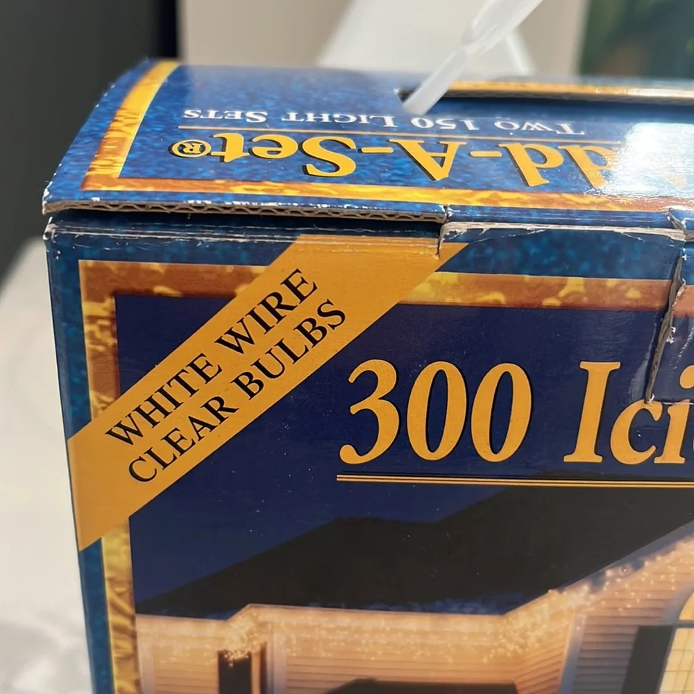 300 Icicle Add-A-Set Twi 150 Light Sets White Wire & Clear Bulbs Never Used NIB